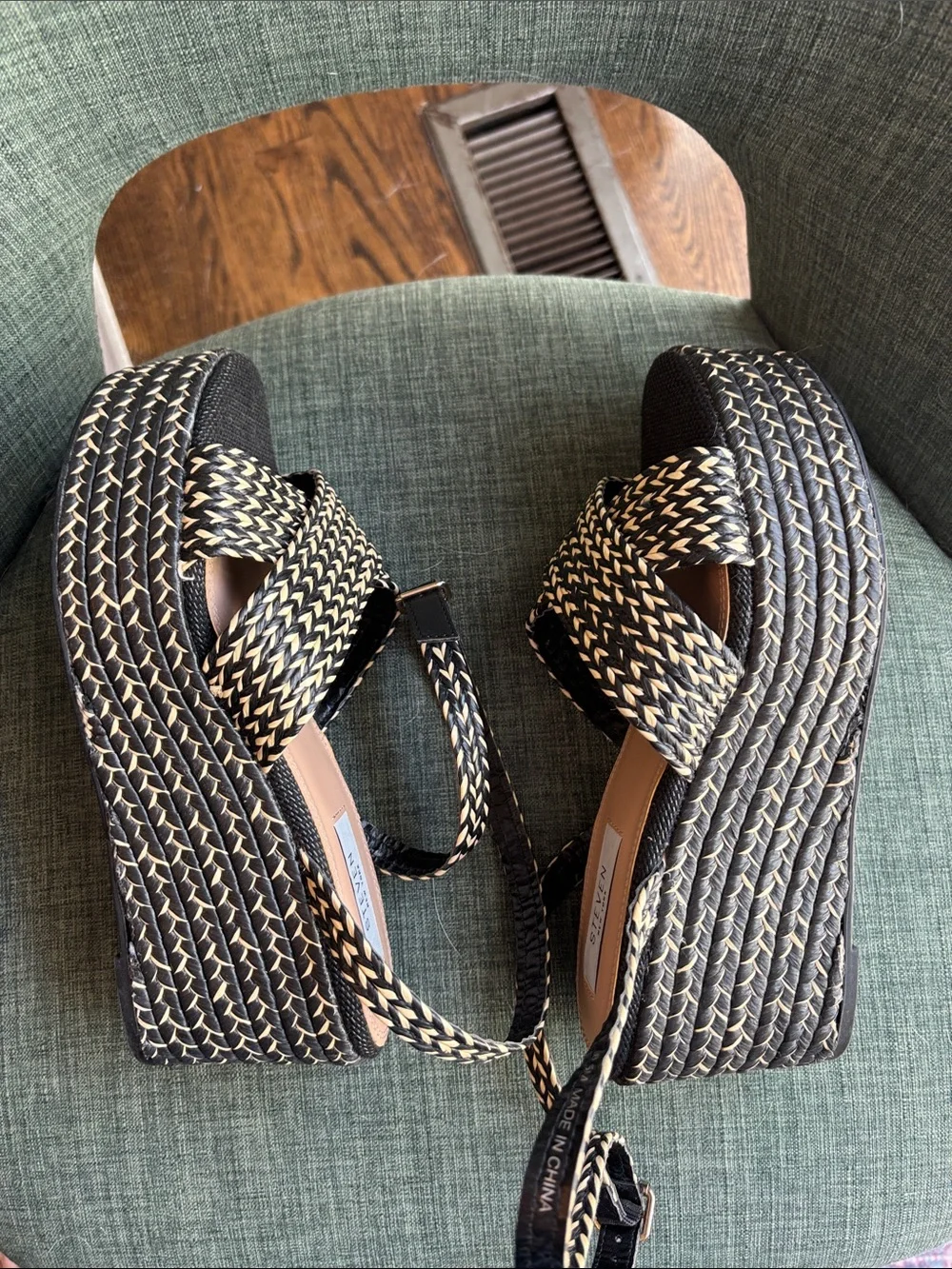 Steven women woven Black Natural tan Platform Sandals strappy resort 8.5 summer